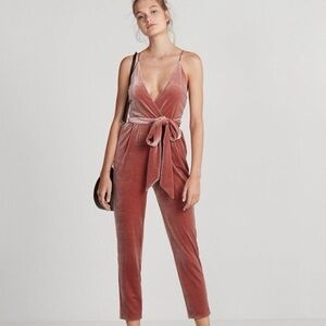 🔥🔥Express Velvet Belted Jumpsuit
